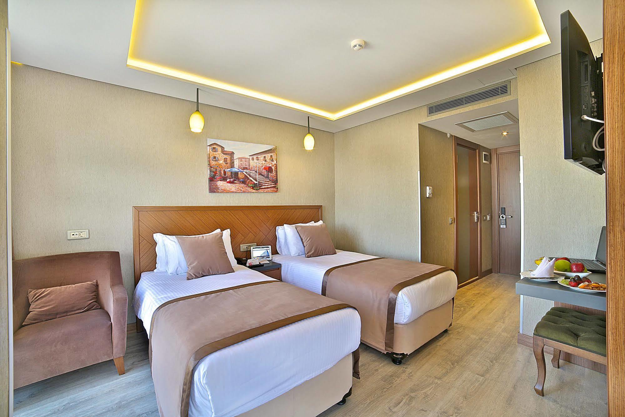 Corner Hotel Laleli Istanbul Eksteriør bilde